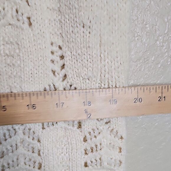 Esqualo M/L Ivory Pointelle Knit Sweater Vest with Rhinestone buttons - Picture 7 of 9